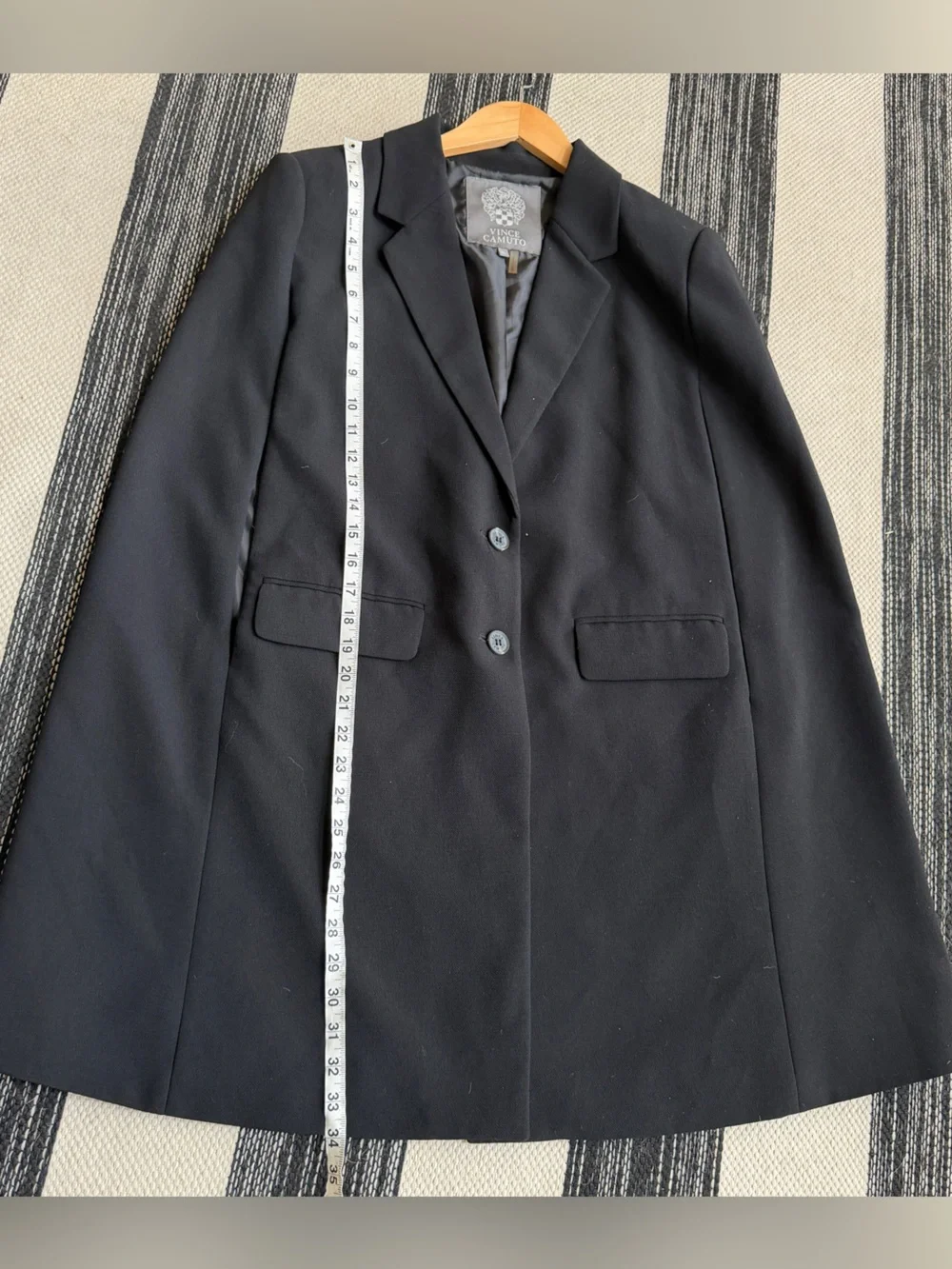 Vince Camuto chic black